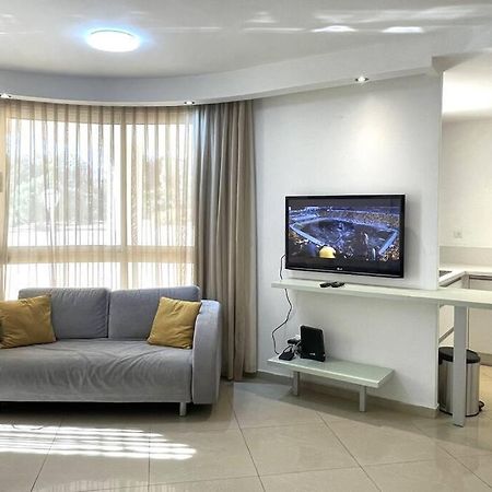 Sunny 3Br Apartment Golf Residence Eilat Kültér fotó