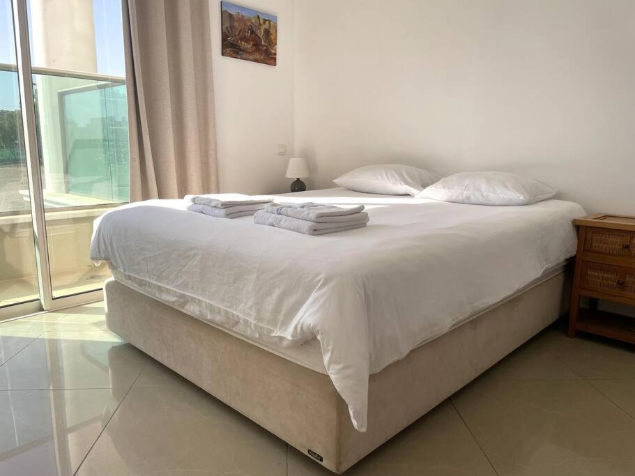 Sunny 3Br Apartment Golf Residence Eilat Kültér fotó