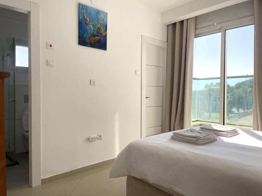Sunny 3Br Apartment Golf Residence Eilat Kültér fotó