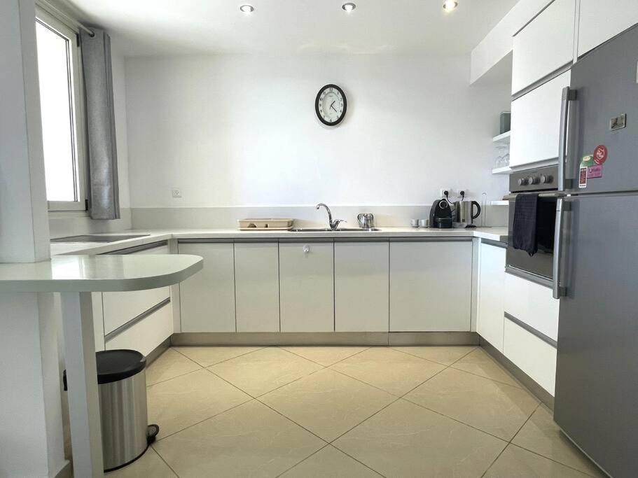 Sunny 3Br Apartment Golf Residence Eilat Kültér fotó